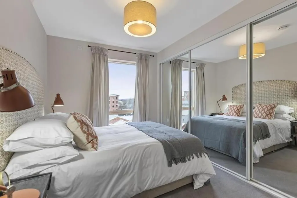 Central, Luxury & City Views Belfast